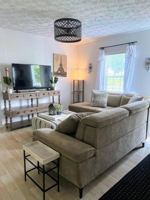 Beautiful Stylish 3 Bedroom Home In Greenville Ngoại thất bức ảnh